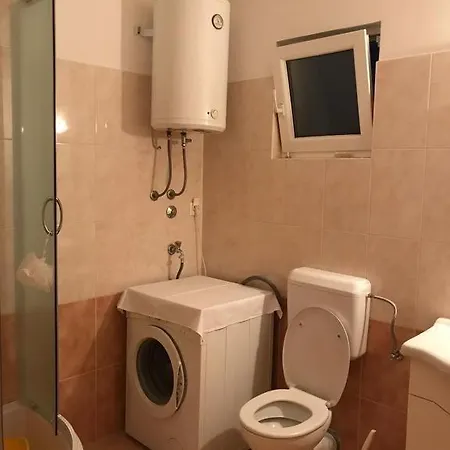 With A Parking Space Katuni, Zagora - 18344 Apartamento Šestanovac